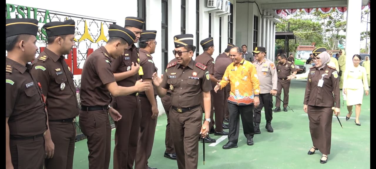 Bupati Inhil Herman Bersama Kejati Riau Akmal Abbas Resmikan Klinik Adhyaksa Kejaksaan Negeri Inhil